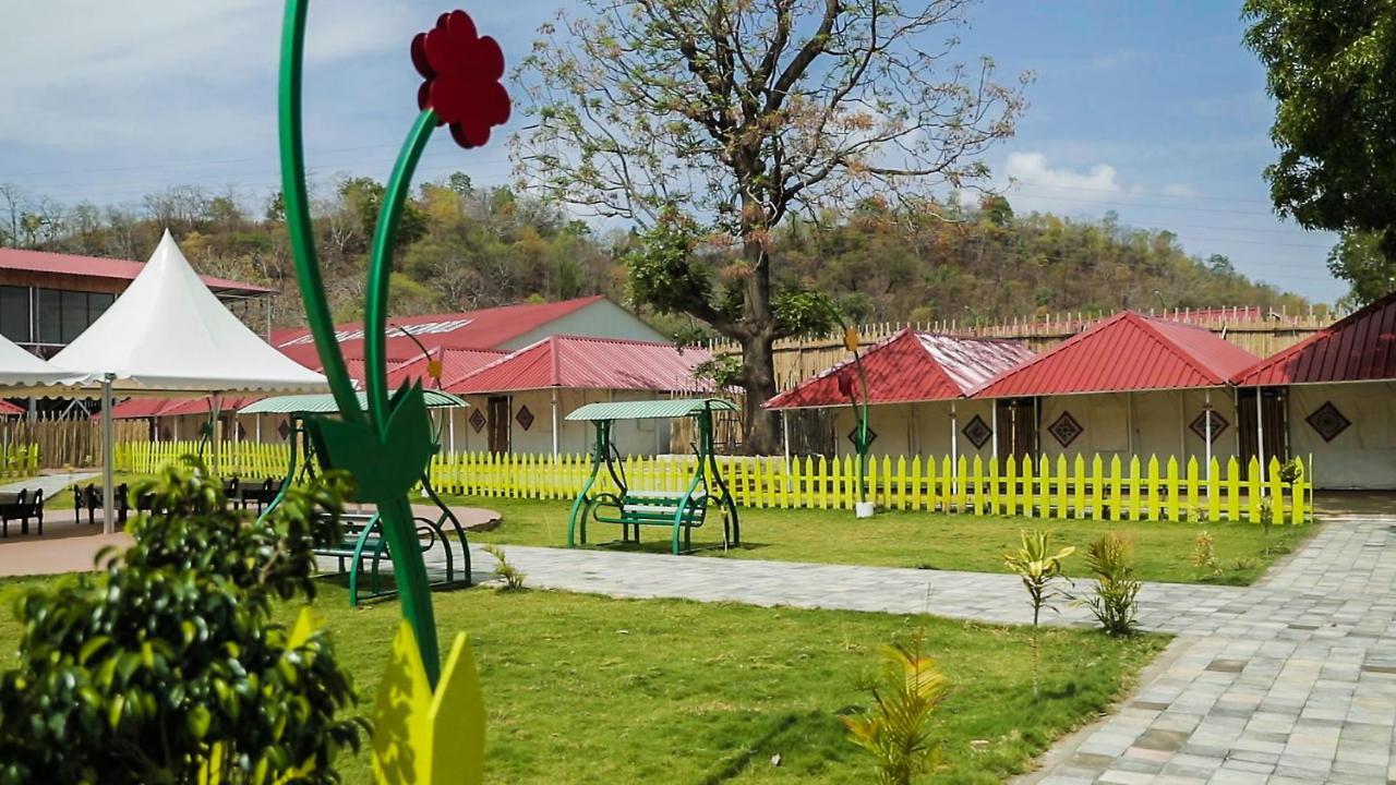 Praveg Tent City Narmada, Statue Of Unity Kevadia 외부 사진