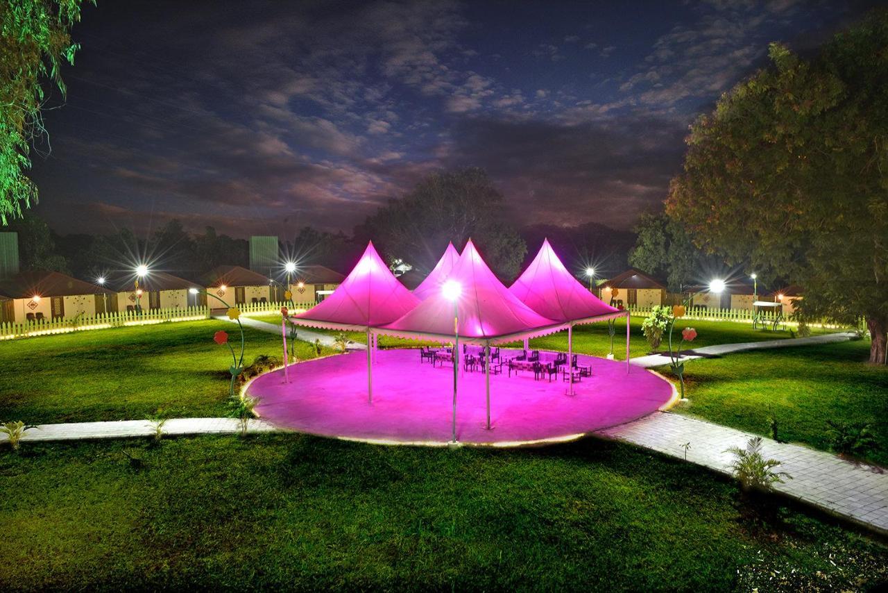 Praveg Tent City Narmada, Statue Of Unity Kevadia 외부 사진