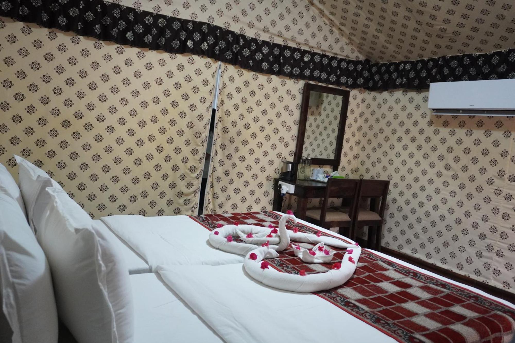 Praveg Tent City Narmada, Statue Of Unity Kevadia 외부 사진